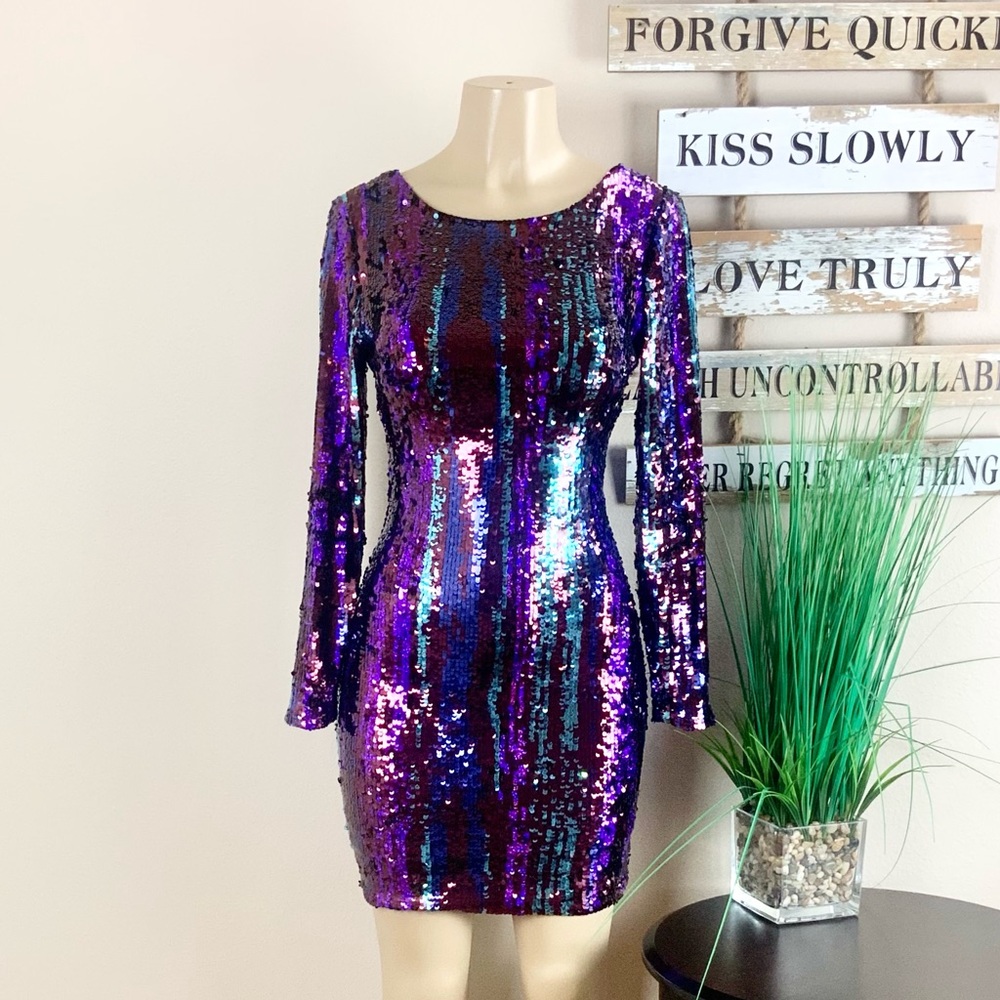 DRESS THE POPULATION | Purple Lola Sequin Dress S